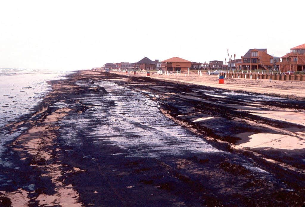 Shoreline Spills 15 Shoreline spills1