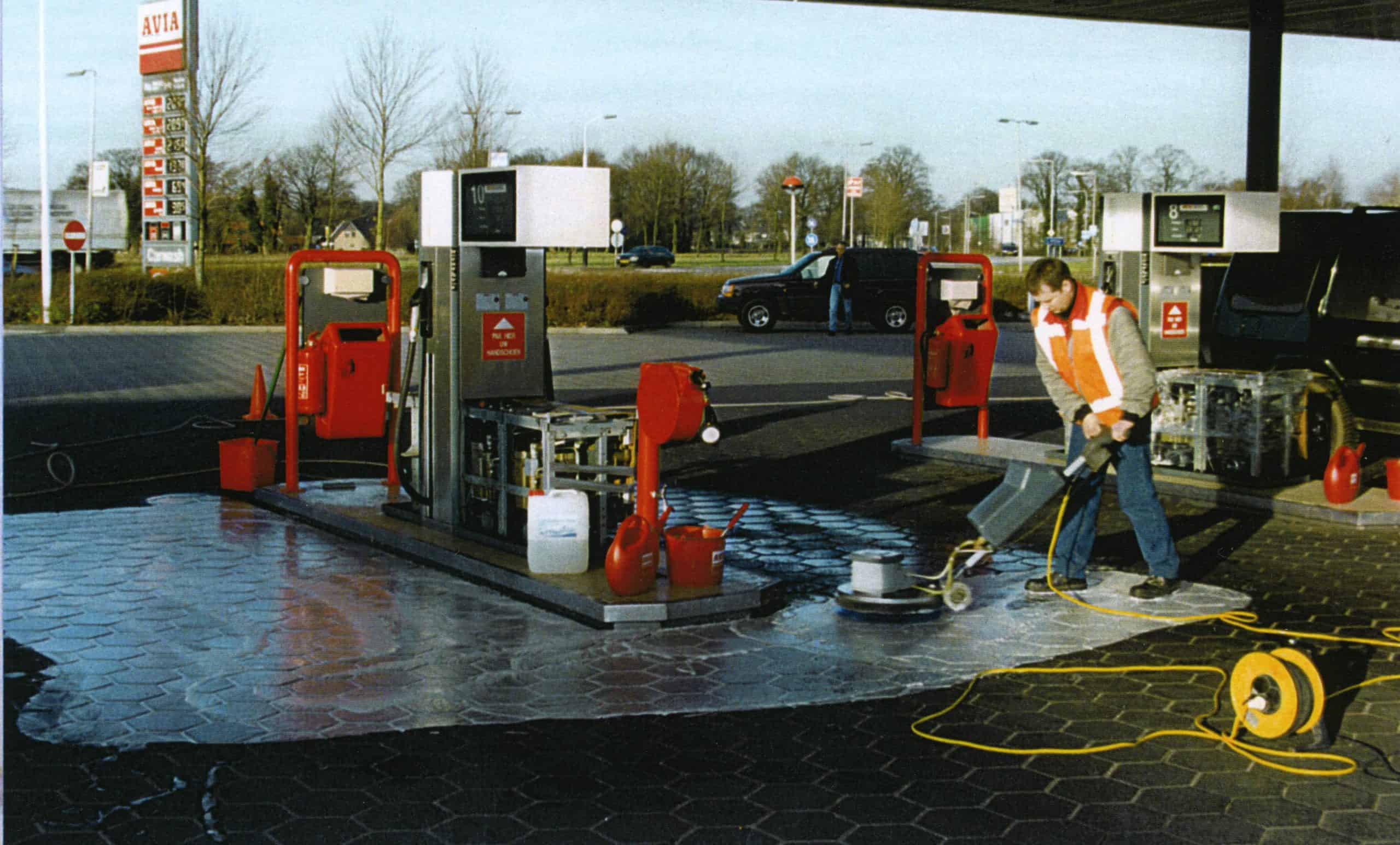 AQUAQUICK 2000 Industrial Degreaser & Oil Spill Dispersant 41 Milieudir049 geschaald