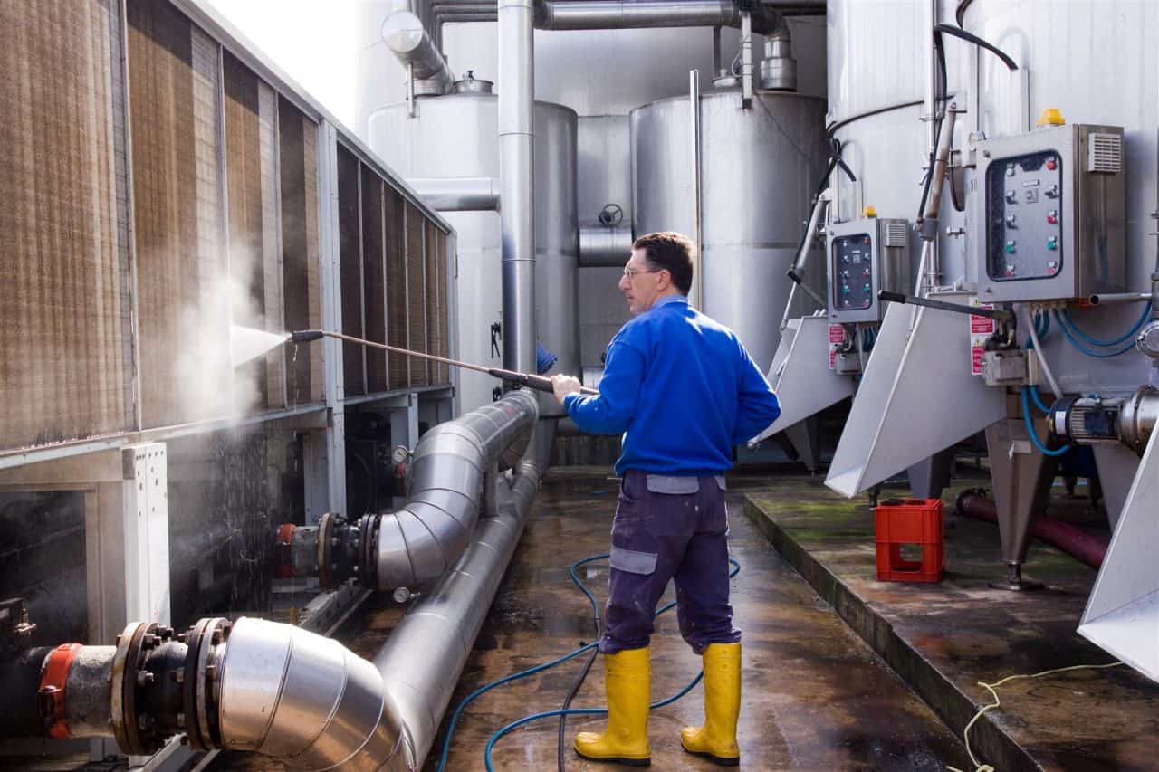 AQUAQUICK 2000 - Oil Cleaning Solution 4 aquaquick 2000 Reinigungsanwendungen 27
