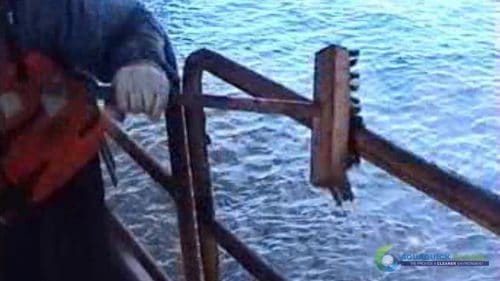 AQUAQUICK 2000 Oil spill maintenance cleanup on Rig and Deck 31