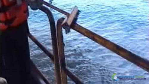 AQUAQUICK 2000 Oil spill maintenance cleanup on Rig and Deck 33