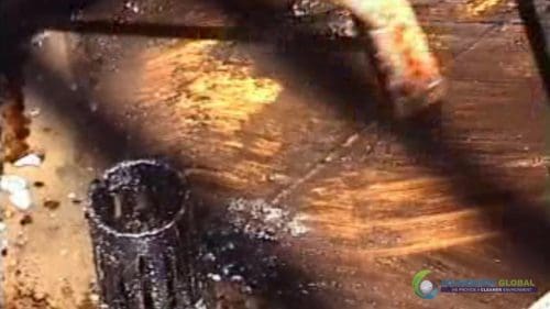 AQUAQUICK 2000 Oil spill maintenance cleanup on Rig and Deck 42