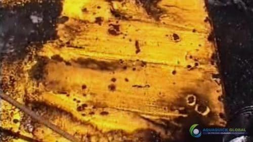 AQUAQUICK 2000 Oil spill maintenance cleanup on Rig and Deck 86