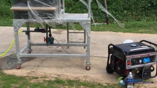 AQUAQUICK 2000 Pulau Tioman Oil Spill Cleanup 19