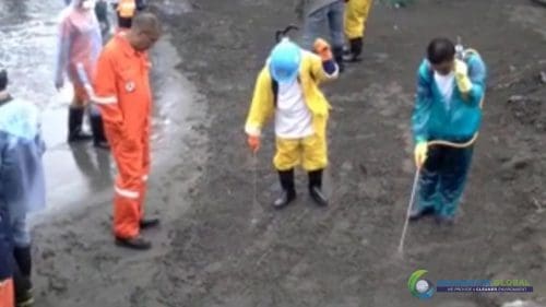 AQUAQUICK 2000 Rosario Cavite oil spill cleanup Au 041