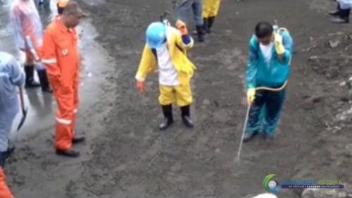 AQUAQUICK 2000 Rosario Cavite oil spill cleanup Au 043