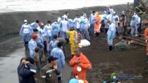 AQUAQUICK 2000 Rosario Cavite oil spill cleanup Au 095