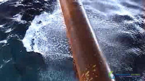 AQUAQUICK 2000 Sea Oil Spill Rig Cleaning Demo 1 052