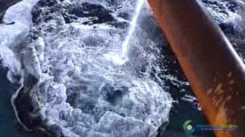 AQUAQUICK 2000 Sea Oil Spill Rig Cleaning Demo 1 061