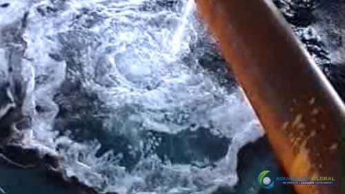 AQUAQUICK 2000 Sea Oil Spill Rig Cleaning Demo 1 063