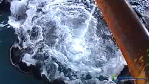 AQUAQUICK 2000 Sea Oil Spill Rig Cleaning Demo 1 065