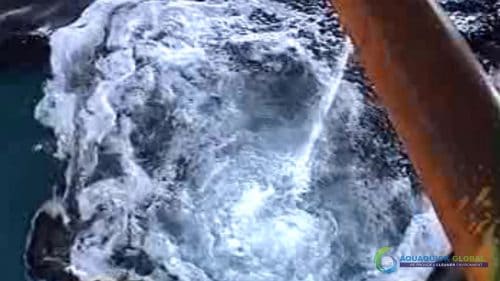 AQUAQUICK 2000 Sea Oil Spill Rig Cleaning Demo 1 066