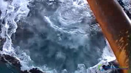 AQUAQUICK 2000 Sea Oil Spill Rig Cleaning Demo 1 069