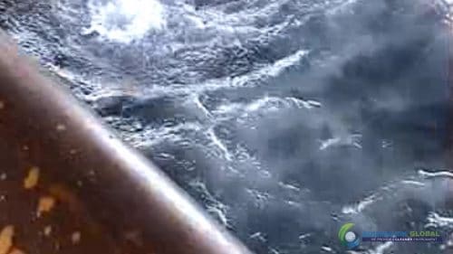 AQUAQUICK 2000 Sea Oil Spill Rig Cleaning Demo 1 081