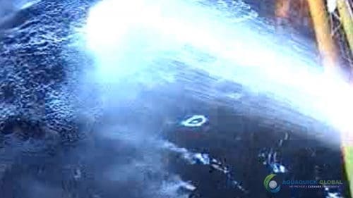 "AQUAQUICK 2000" naftos išsiliejimo jūroje platformos valymo demonstracinė versija 2 017