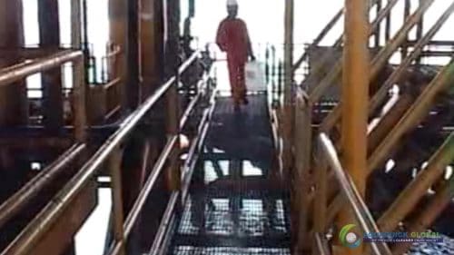 "AQUAQUICK 2000" naftos išsiliejimo jūroje platformos valymo demonstracinė versija 2 058