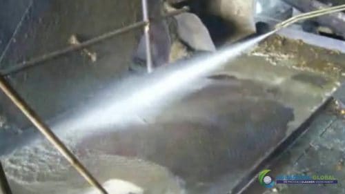 AQUAQUICK 2000 Sime Darby Cleanup Demo 035