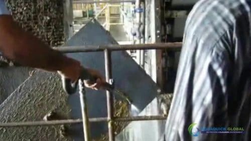 AQUAQUICK 2000 Sime Darby Cleanup Demo 062