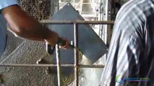 AQUAQUICK 2000 Sime Darby Cleanup Demo 065