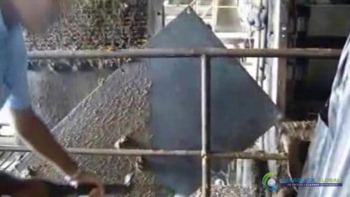 AQUAQUICK 2000 Sime Darby Cleanup Demo 075