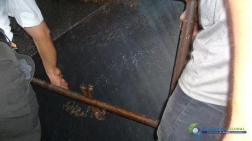 AQUAQUICK 2000 Sime Darby Cleanup Demo 084