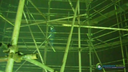 AQUAQUICK 2000 Tank Cleaning Demo 1 32