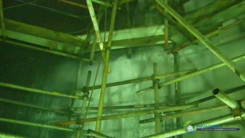 AQUAQUICK 2000 Tank Cleaning Demo 1 42