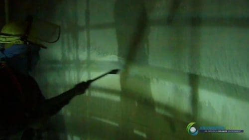 AQUAQUICK 2000 Tank cleaning demo 2 30