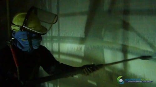 AQUAQUICK 2000 Tank cleaning demo 2 31