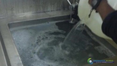 AQUAQUICK 2000 Total cleaning solution for restaurants and kitchens 086