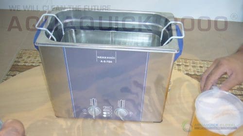 AQUAQUICK 2000 Total cleaning solution for restaurants and kitchens 102