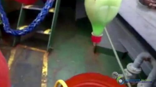 AQUAQUICK 2000 curățarea deversărilor de petrol în orașul cebu 057