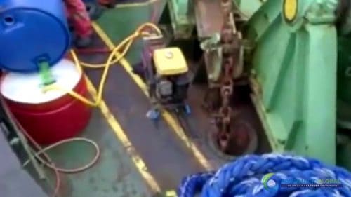 AQUAQUICK 2000 curățarea deversărilor de petrol în orașul Cebu 062