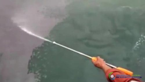 AQUAQUICK 2000 curățarea deversării de petrol în orașul Cebu 139