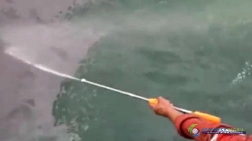 AQUAQUICK 2000 curățarea deversării de petrol în orașul Cebu 140