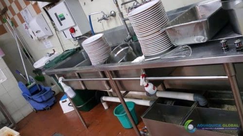 AQUAQUICK KFC Grease Trap Cleaning 026