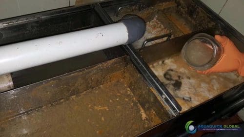 AQUAQUICK KFC Grease Trap Cleaning 029