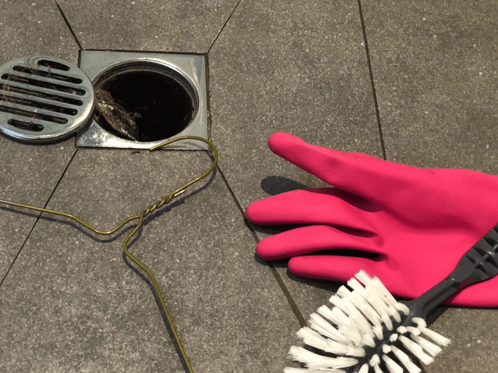 Ultimate Guide to a Clear Drain: Sink, Toilet, Tub, Commercial, Kitchen, and More 4 Klarer Abfluss für Bäder