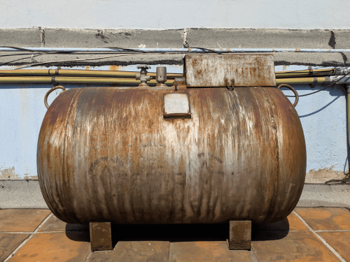 leak of oil